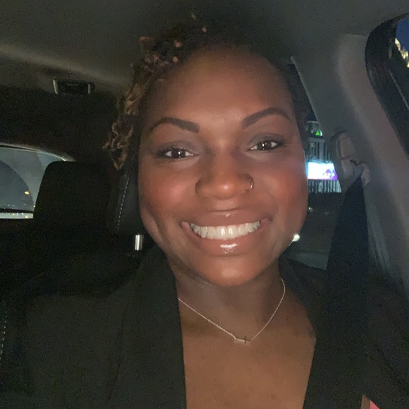 Meet your Posher, Shannon - Picture 9 of 9